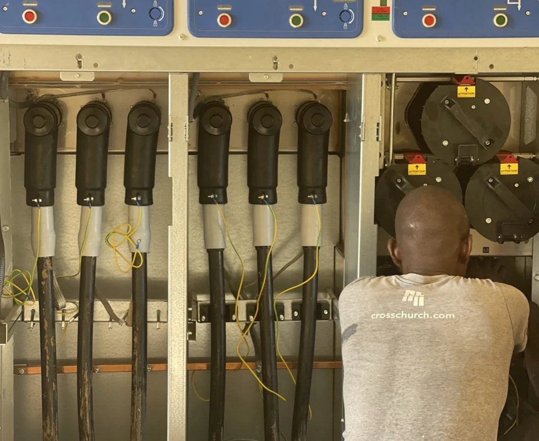 Équipement de transformation et de distribution électrique